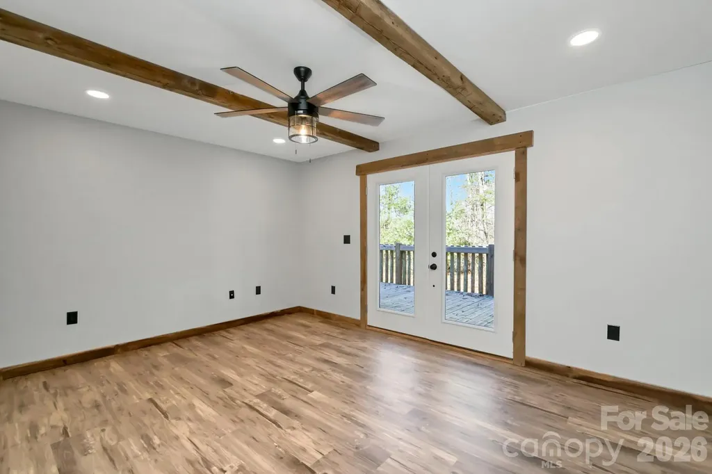 486 Hunter-lysik Way Laurel Springs NC 28644