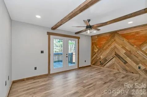 486 Hunter-lysik Way Laurel Springs NC 28644
