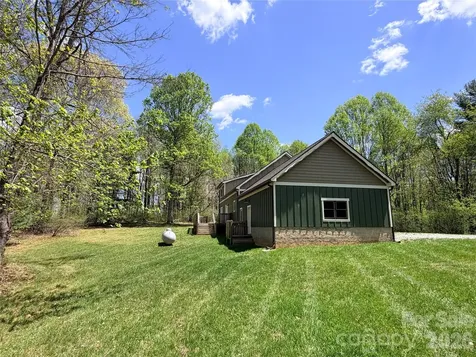 486 Hunter-lysik Way Laurel Springs NC 28644