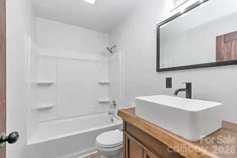 486 Hunter-lysik Way Laurel Springs NC 28644