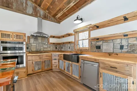 486 Hunter-lysik Way Laurel Springs NC 28644