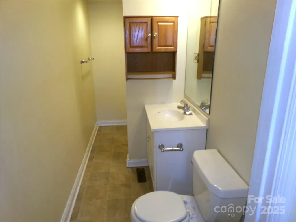923 Efird Street Albemarle NC 28001