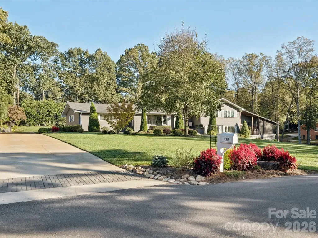 438 Country Club Acres Drive Shelby NC 28150