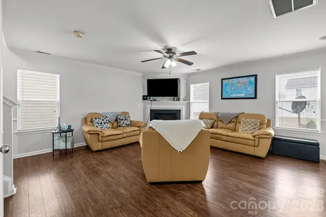 6924 Haines Mill Road Charlotte NC 28273