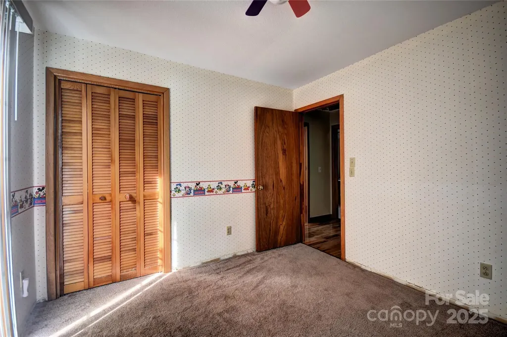 119 Pleasant Hill Circle Waynesville NC 28786