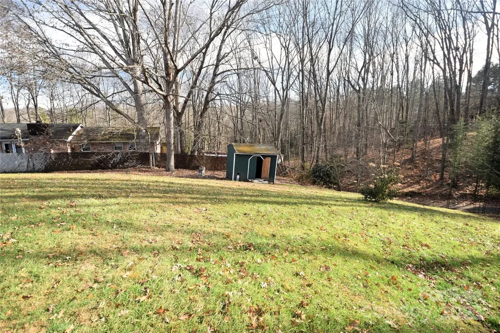119 Pleasant Hill Circle Waynesville NC 28786