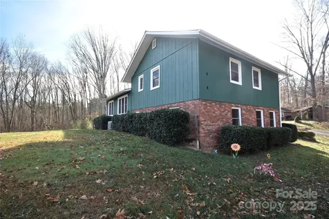 119 Pleasant Hill Circle Waynesville NC 28786