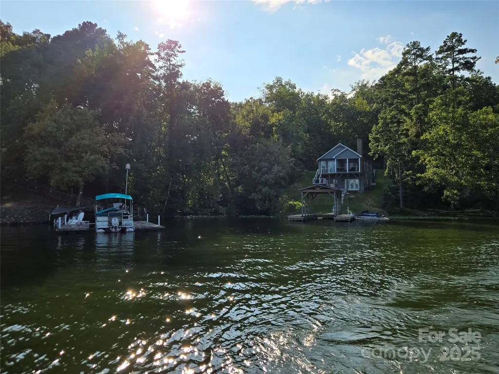 0 Shoreline Road Badin Lake NC 28127