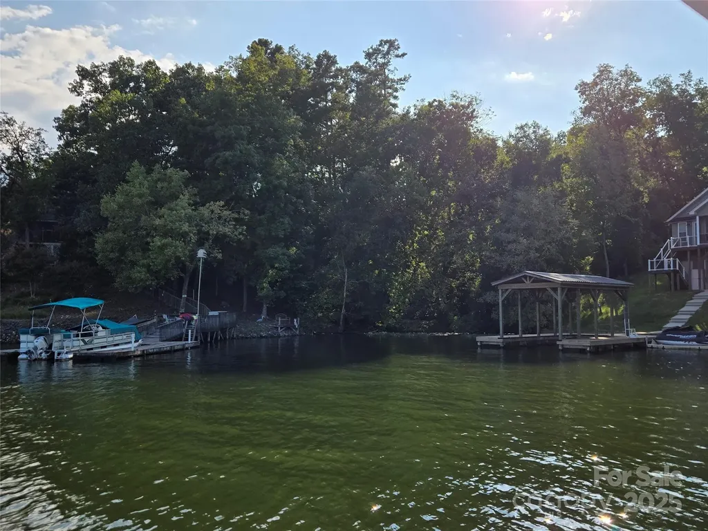 0 Shoreline Road Badin Lake NC 28127