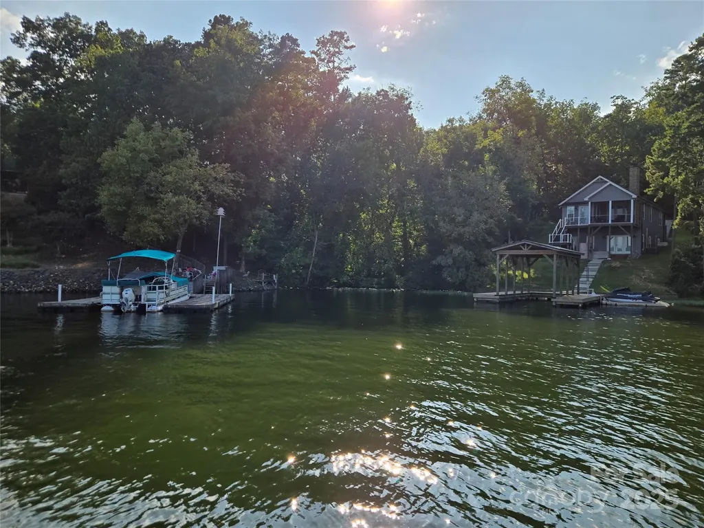 0 Shoreline Road Badin Lake NC 28127
