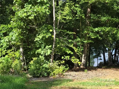 0 Shoreline Road Badin Lake NC 28127
