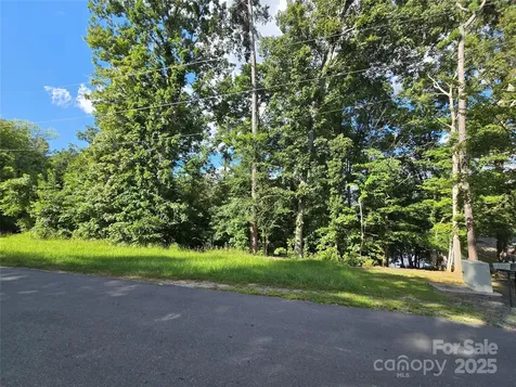 0 Shoreline Road Badin Lake NC 28127