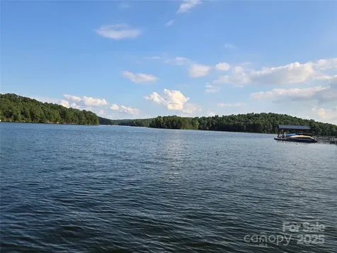 0 Shoreline Road Badin Lake NC 28127