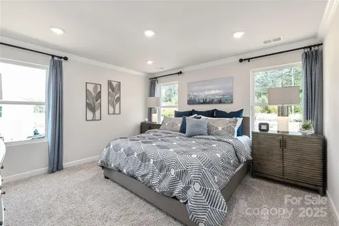 8036 Hidden Springs Trail Charlotte NC 28216