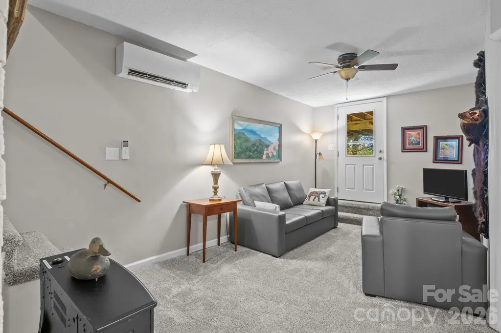 265 Dameron Drive Blowing Rock NC 28605