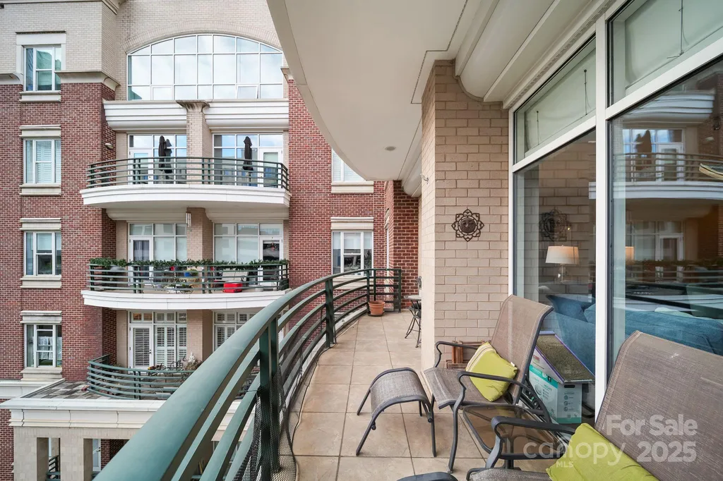400 N Church Street Charlotte NC 28202