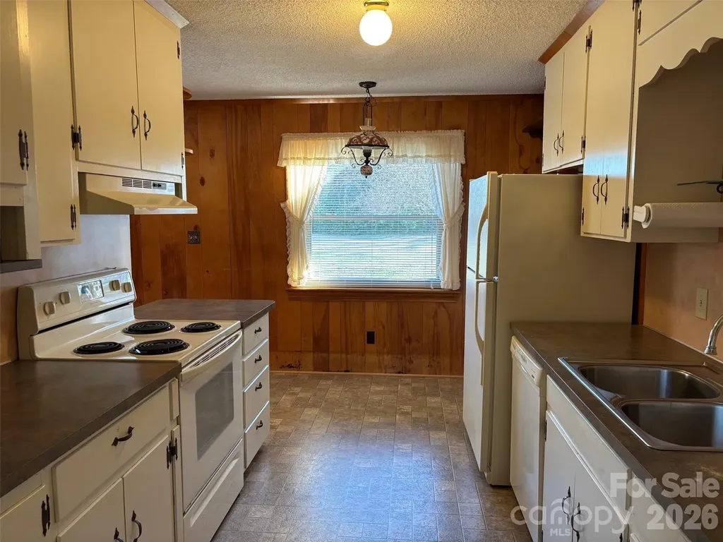 150 Old Georgia Road Statesville NC 28625
