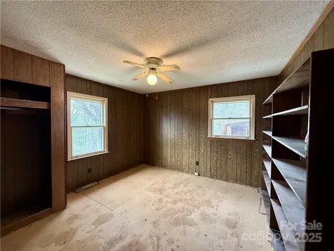 365 Ollis Road Spruce Pine NC 28777