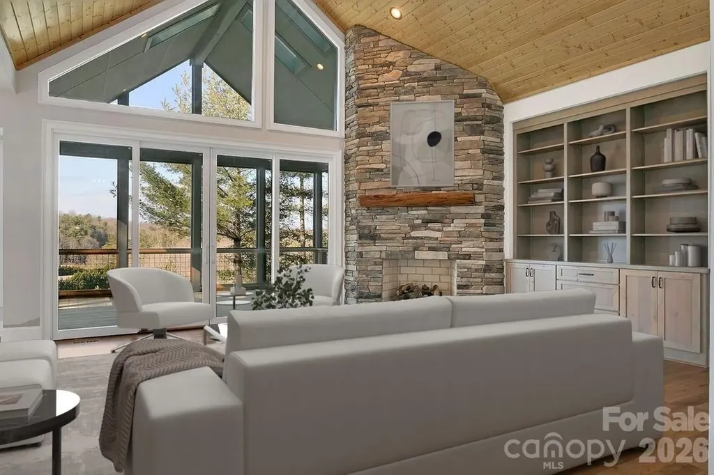 5039 Connestee Trail Brevard NC 28712