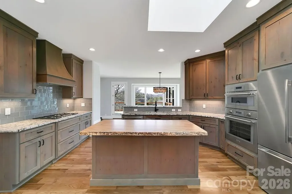 5039 Connestee Trail Brevard NC 28712