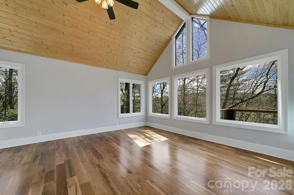 5039 Connestee Trail Brevard NC 28712