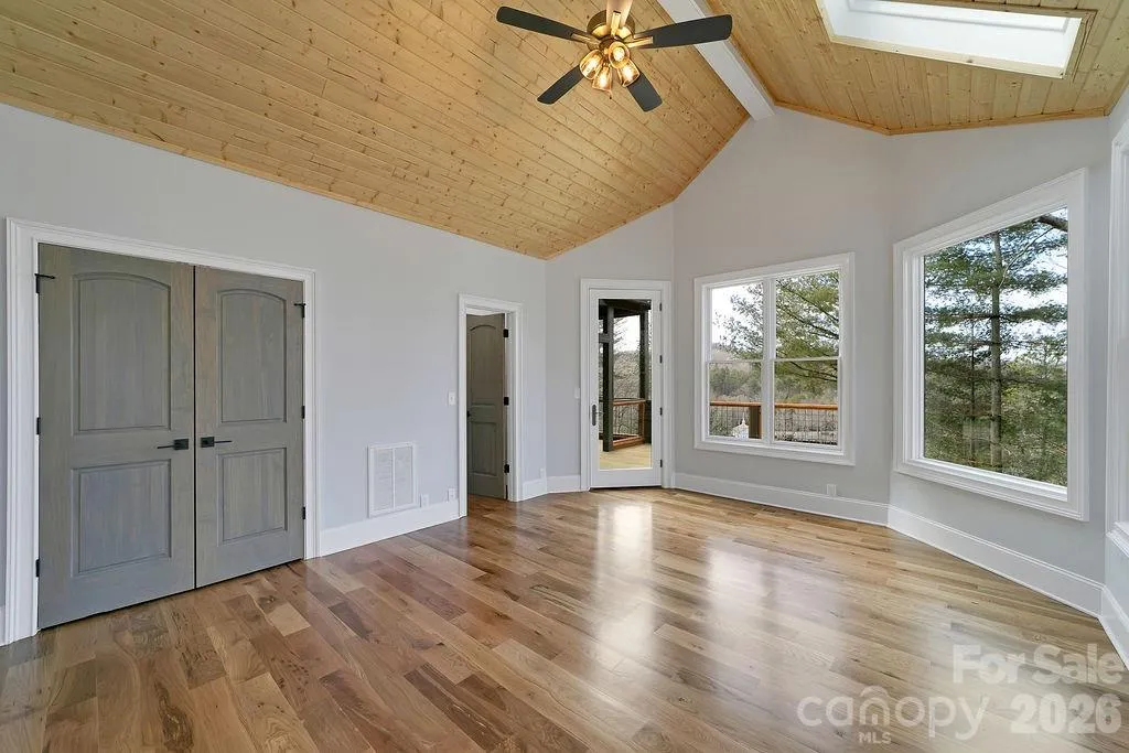 5039 Connestee Trail Brevard NC 28712