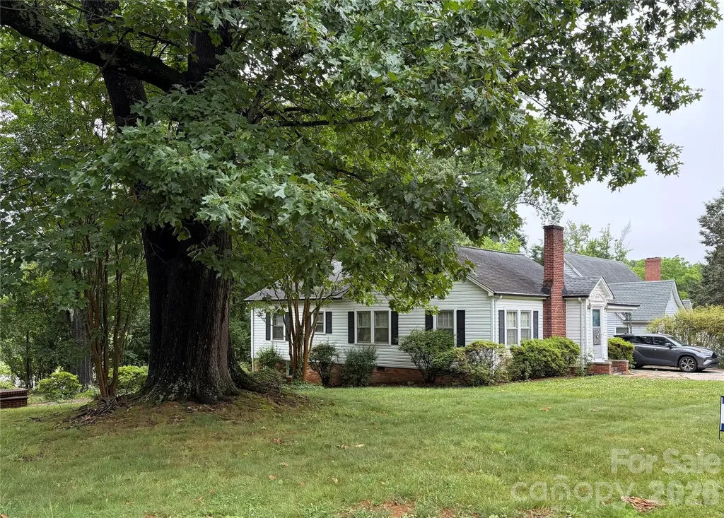 538 Salisbury Road Statesville NC 28677