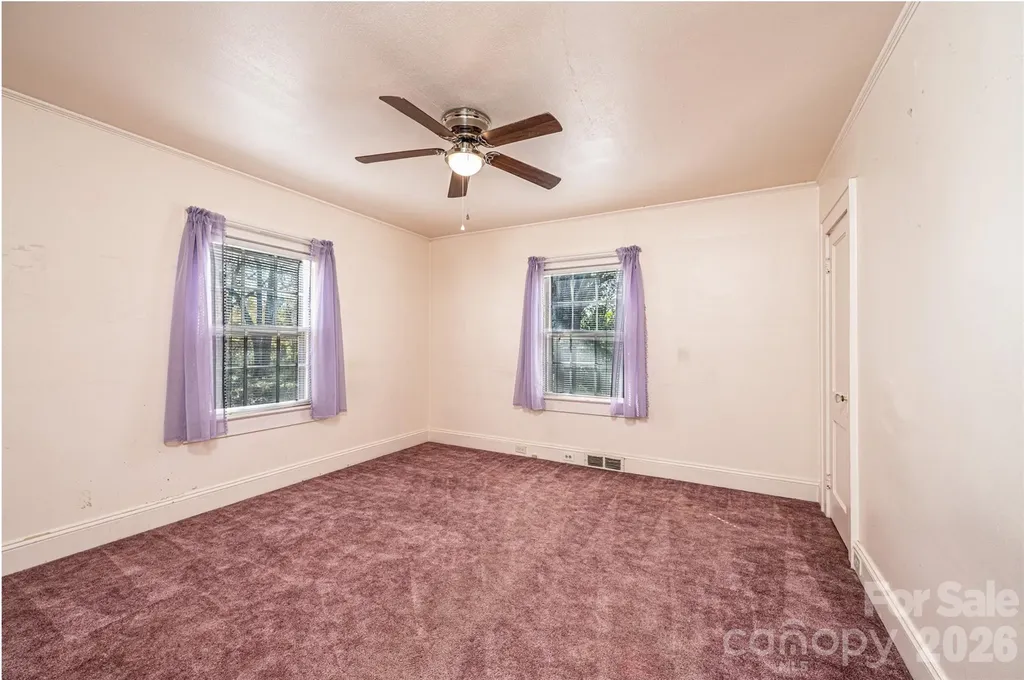 538 Salisbury Road Statesville NC 28677