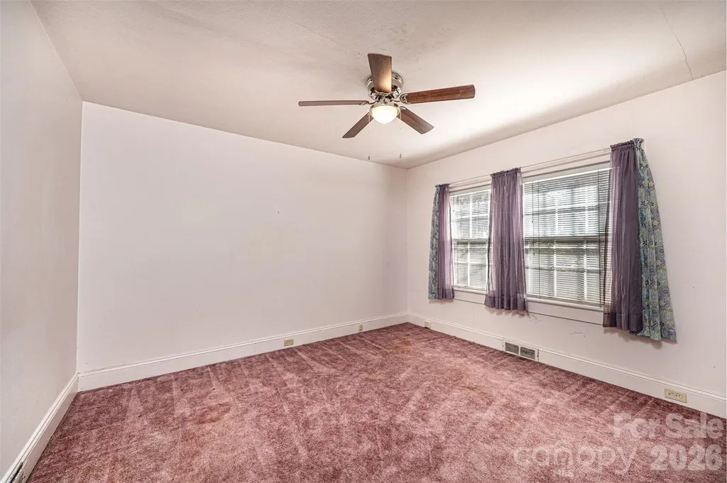538 Salisbury Road Statesville NC 28677