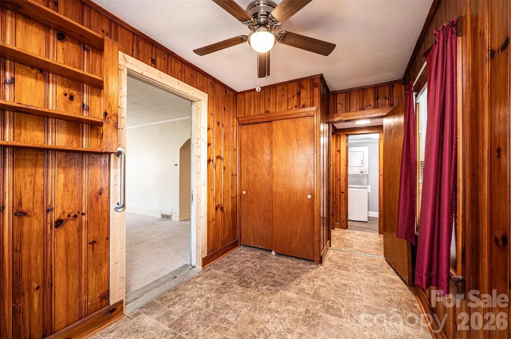 538 Salisbury Road Statesville NC 28677