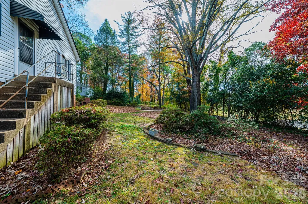 538 Salisbury Road Statesville NC 28677