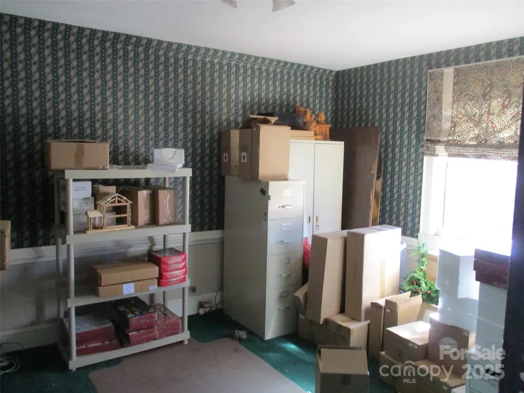 5 Boston Way Asheville NC 28803