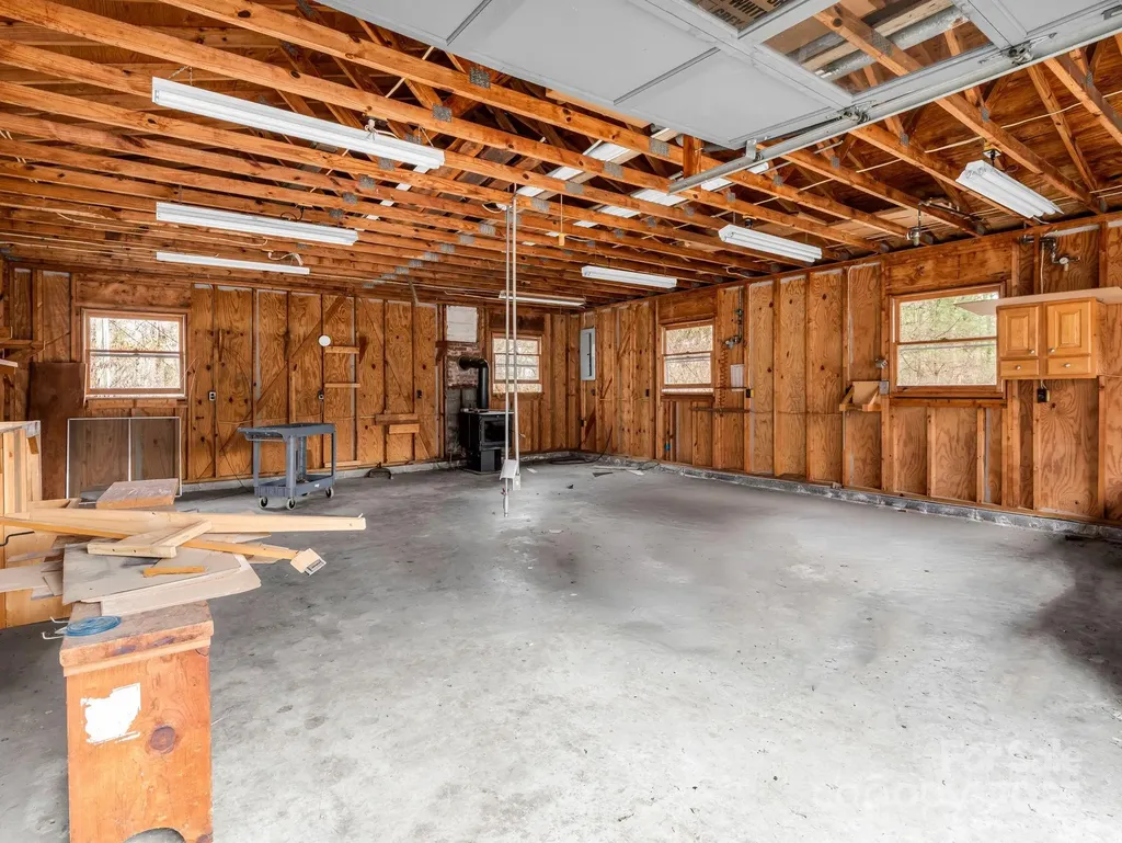 136 Old Tanglewood Trail Hendersonville NC 28739