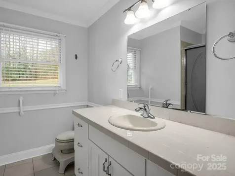 136 Old Tanglewood Trail Hendersonville NC 28739