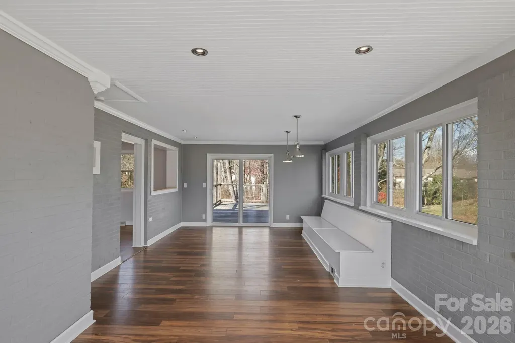 68 Lisam Way Etowah NC 28729