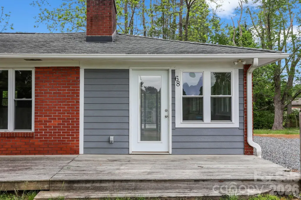 68 Lisam Way Etowah NC 28729