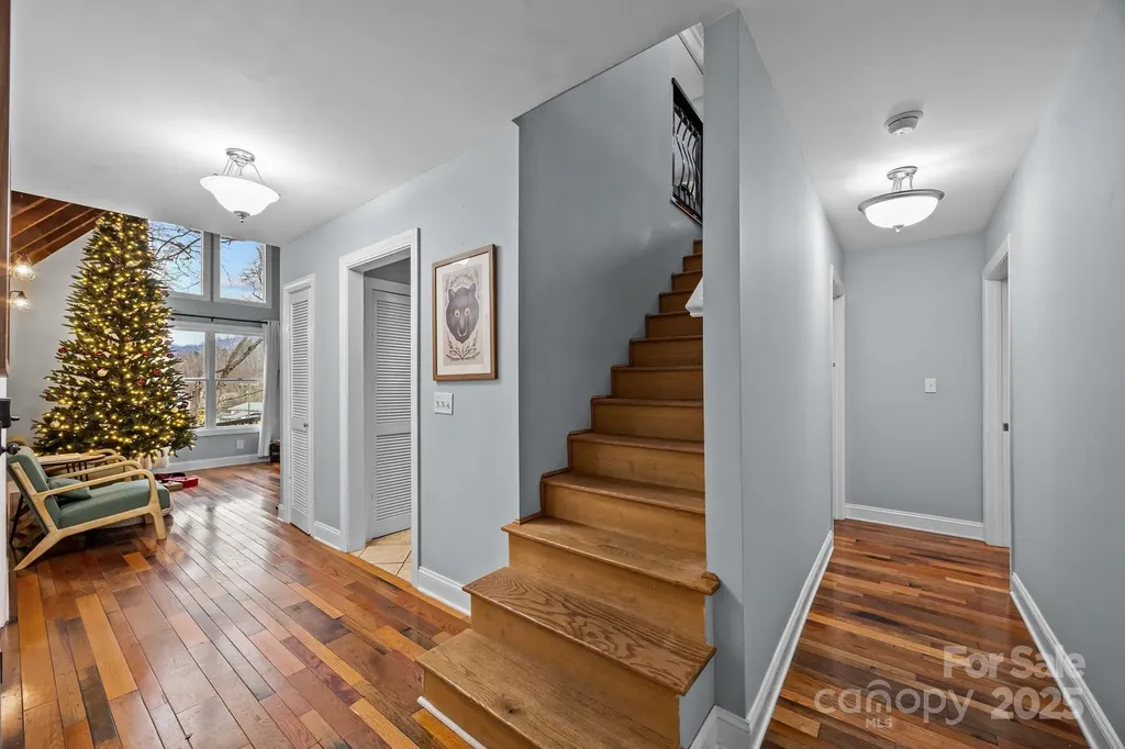 540 Toot Hollow Road Bryson City NC 28713