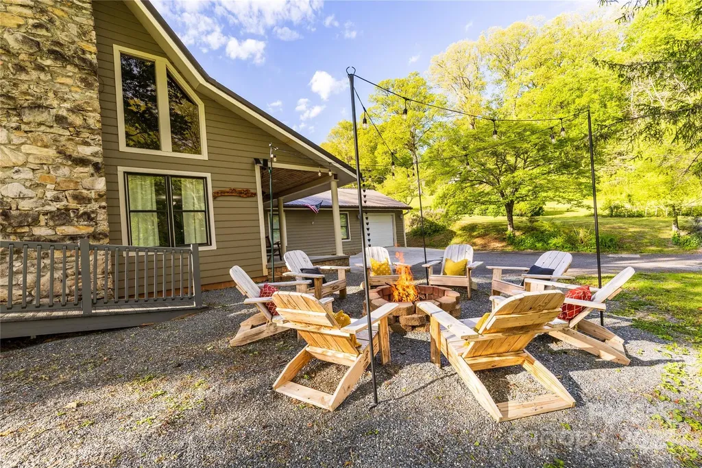 540 Toot Hollow Road Bryson City NC 28713