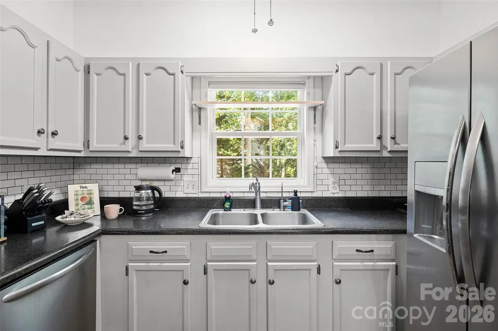 28 Grove Garden Avenue Candler NC 28715