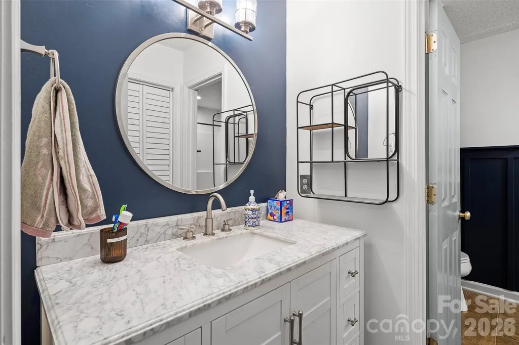 28 Grove Garden Avenue Candler NC 28715