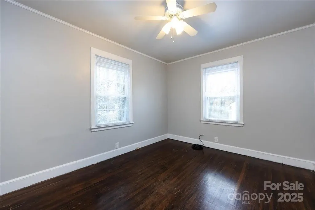 1027 Holland Avenue Gastonia NC 28052