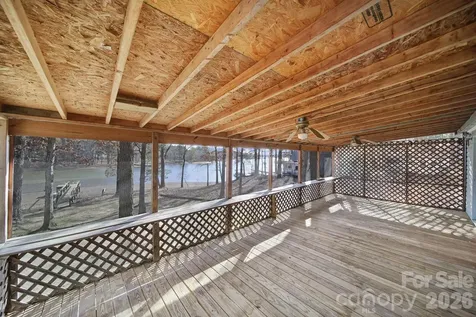 2236 White Heron Road Liberty Hill SC 29704