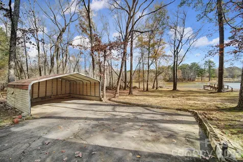 2236 White Heron Road Liberty Hill SC 29704