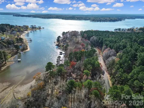 2236 White Heron Road Liberty Hill SC 29704
