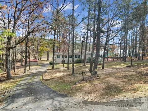 2236 White Heron Road Liberty Hill SC 29704