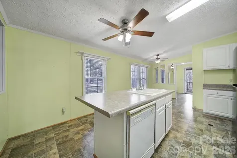2236 White Heron Road Liberty Hill SC 29704