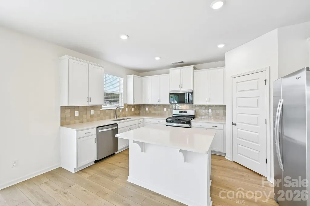 2139 Norwood Court Denver NC 28037