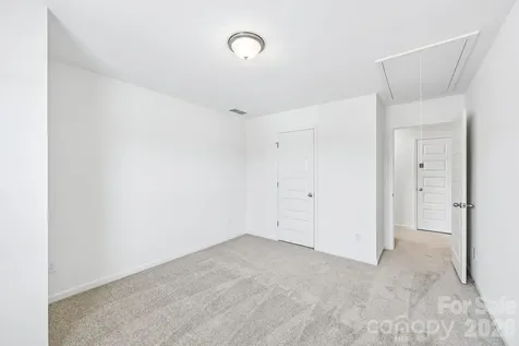 2139 Norwood Court Denver NC 28037