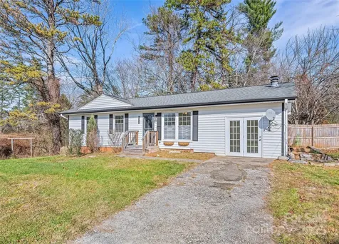 129 Willowbrook Road Hendersonville NC 28792