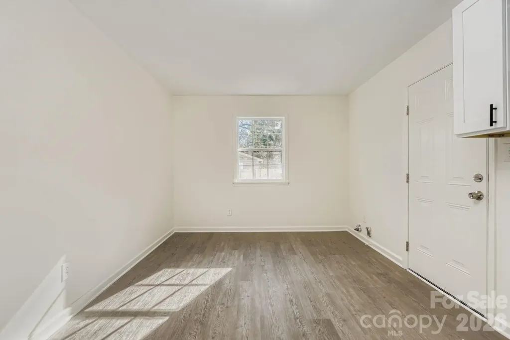 6104 Bridlewood Lane Charlotte NC 28215